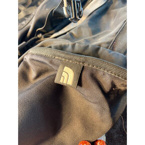 The North Face , Surge backpack - Picture 10 of 10